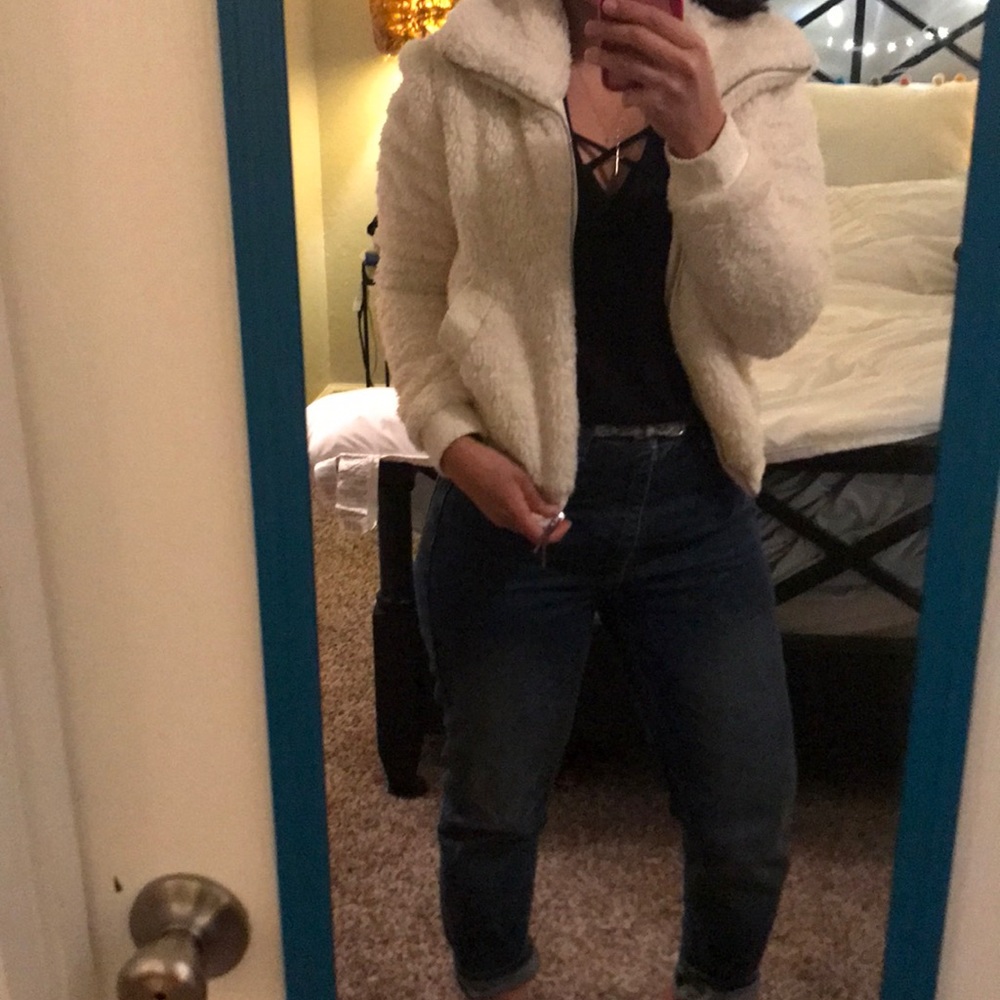 Fuzzy jacket - Picture 6 of 7